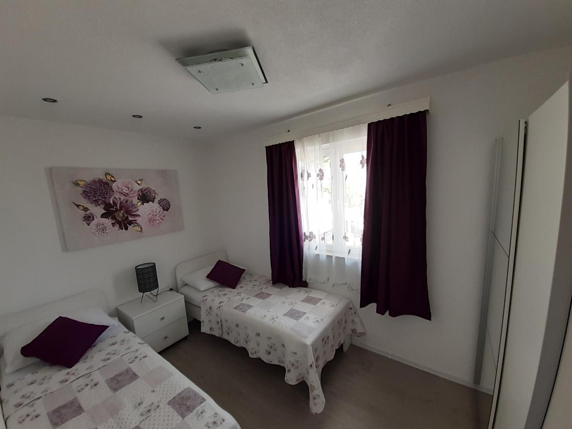 Apartment Lucky With Jacuzzi Trogir Chambre photo