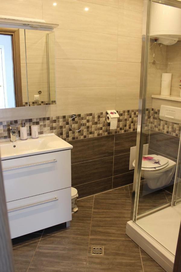 Apartment Lucky With Jacuzzi Trogir Extérieur photo