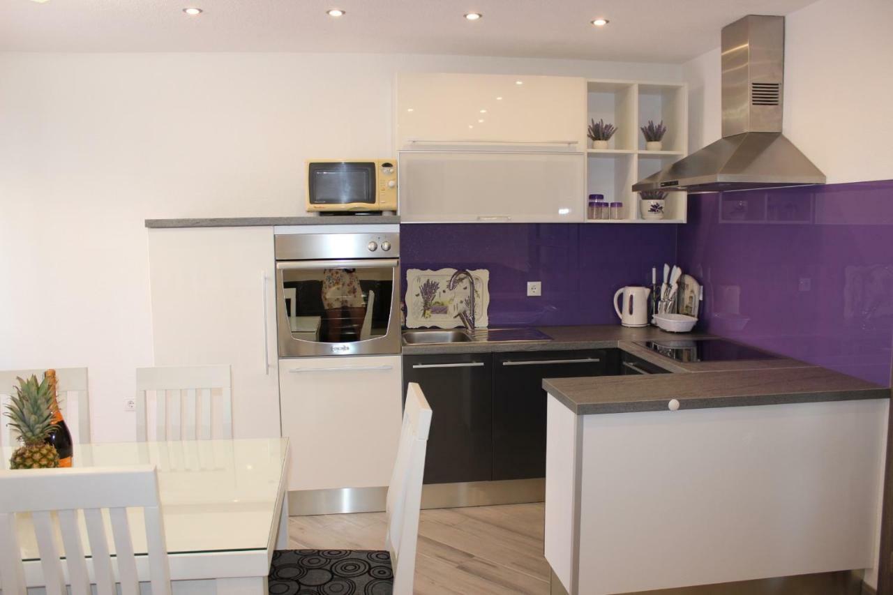 Apartment Lucky With Jacuzzi Trogir Extérieur photo