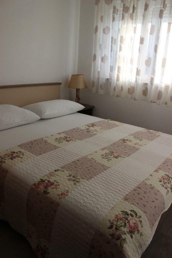 Apartment Lucky With Jacuzzi Trogir Extérieur photo
